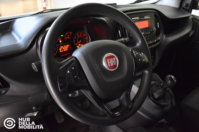 FIAT Doblò 1.4 T-Jet Natural Power PL-TN Cargo Maxi Lamierato SX